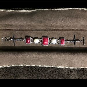Mabe Pearl and Ruby Sterling Silver Bracelet